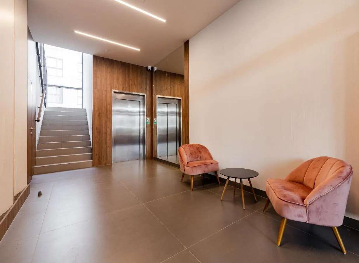 Apartamenty Gdansk EU - Relax - 2 km od morza, blisko przystanku tramwajowego Polska